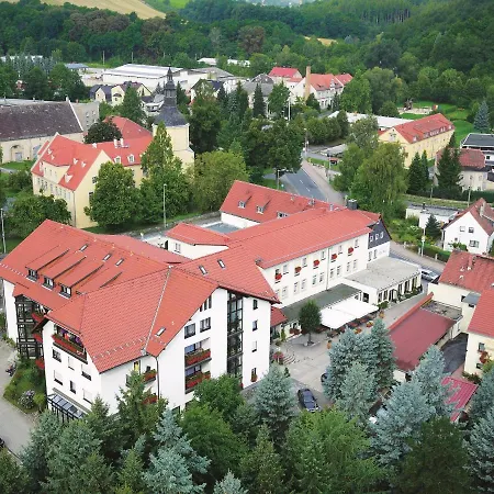 Zur Post Hotel 3*