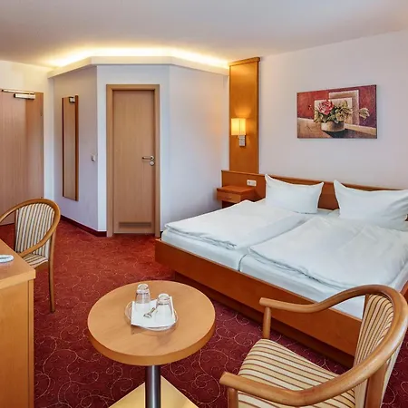 Hotel Zur Post 3*
